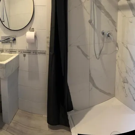 Apartmán La Rocca Di Giada *